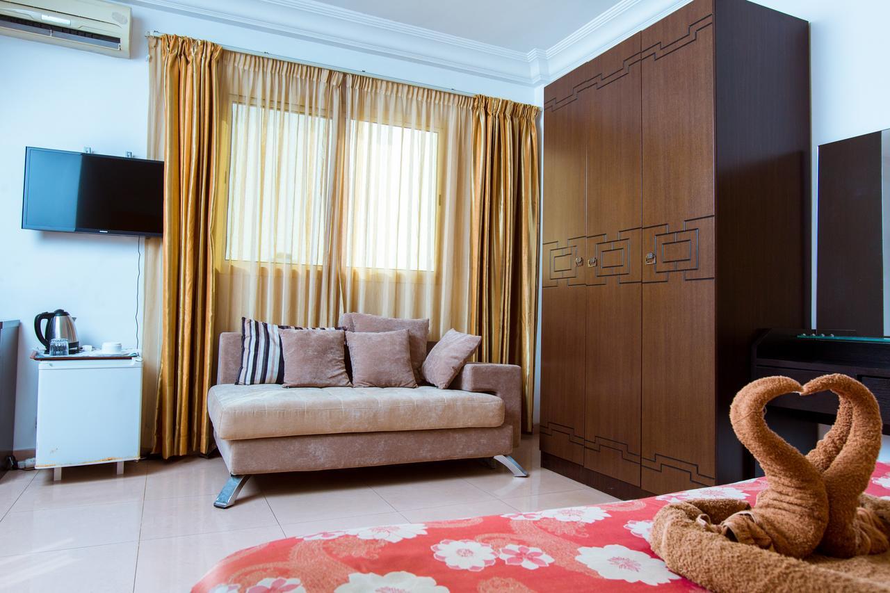 Le Feto Hotel ดาการ์ ภายนอก รูปภาพ